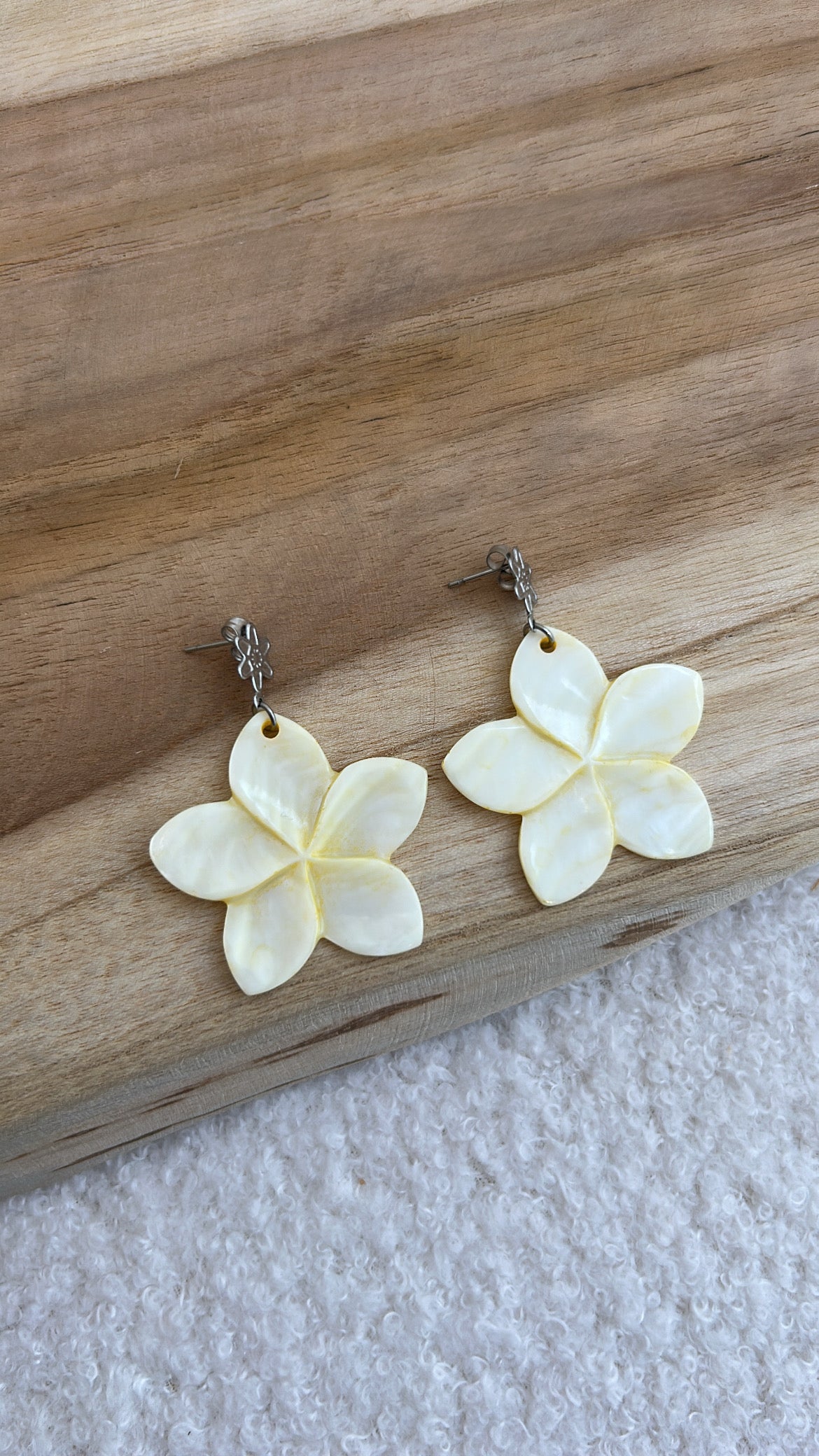 Boucles d’oreilles SARA