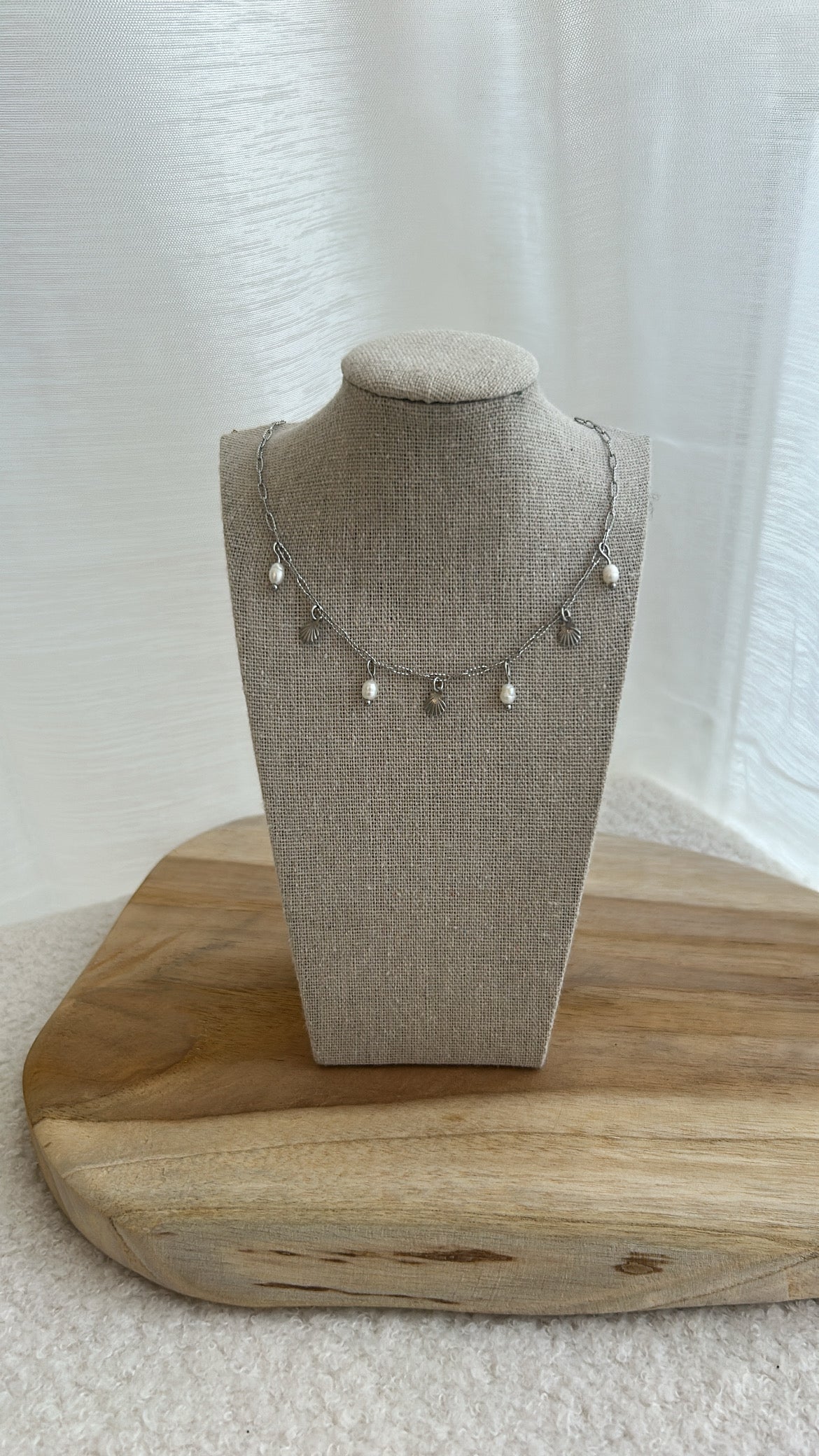 Collier LÉNA