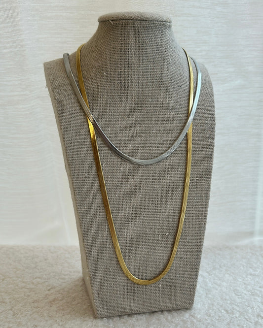 ANASTASIA necklace | Gold